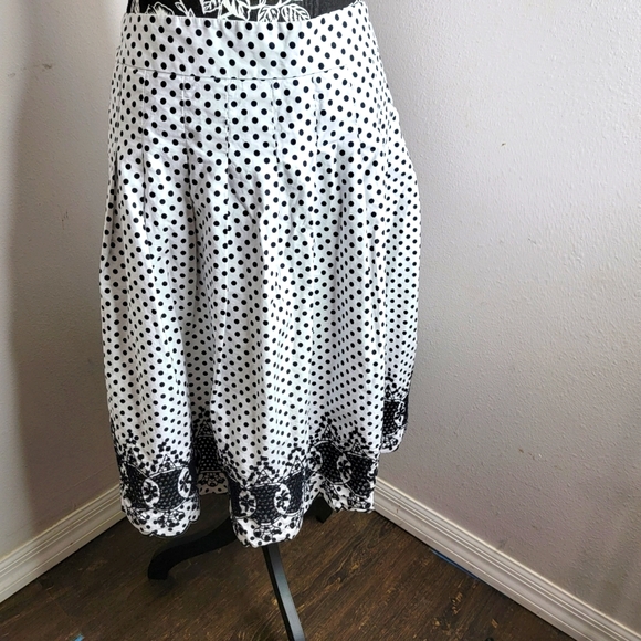 #135 Cute Talbots skirt polka-dot - Picture 1 of 9